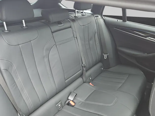 BMW 530e xDrive Touring Steptronic