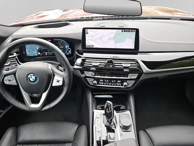 BMW 530e xDrive Touring Steptronic