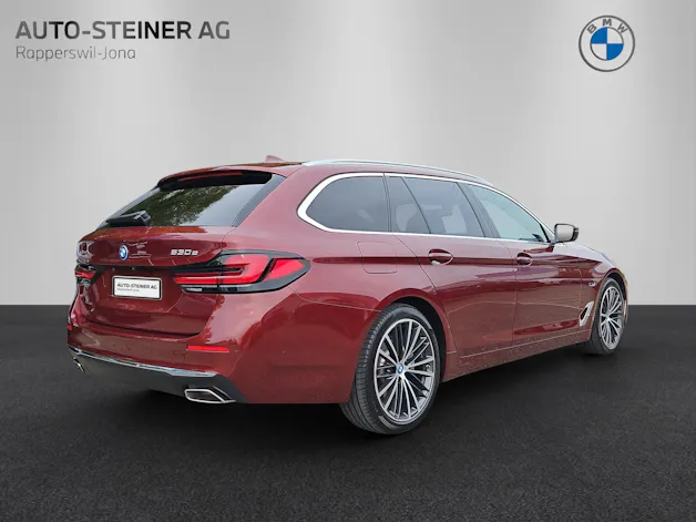 BMW 530e xDrive Touring Steptronic