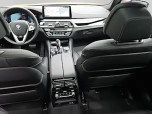 BMW 530e xDrive Touring Steptronic