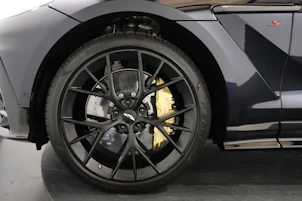 Fahrzeugbild ASTON MARTIN DBX S 4.0 V8 Bi-Turbo