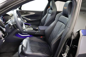 Fahrzeugbild ASTON MARTIN DBX S 4.0 V8 Bi-Turbo