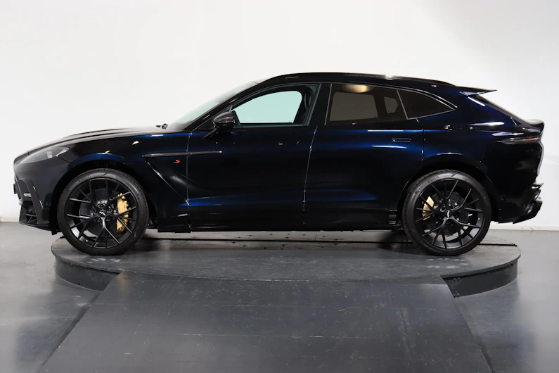 Fahrzeugbild ASTON MARTIN DBX