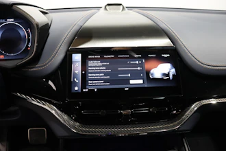 https://vehicle.imgix.net/4462938/9ef8093f-781c-4326-8a40-1e46c8de8034.JPG