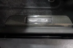 ASTON MARTIN DBX S 4.0 V8 Bi-Turbo