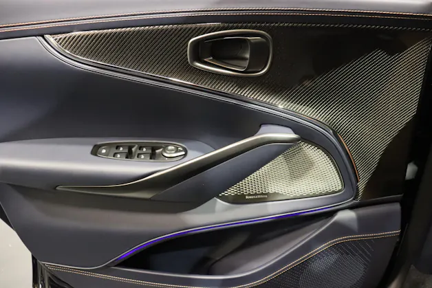 ASTON MARTIN DBX S 4.0 V8 Bi-Turbo
