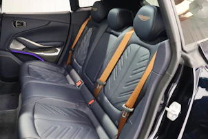 Fahrzeugbild ASTON MARTIN DBX S 4.0 V8 Bi-Turbo