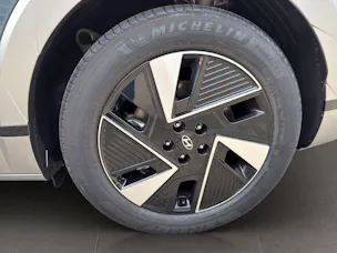HYUNDAI Ioniq 5 84 kWh Vertex 4WD