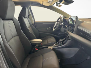 https://vehicle.imgix.net/4463098/866d9e5f-5db9-4d37-8ea4-4daa5f493706.jpg