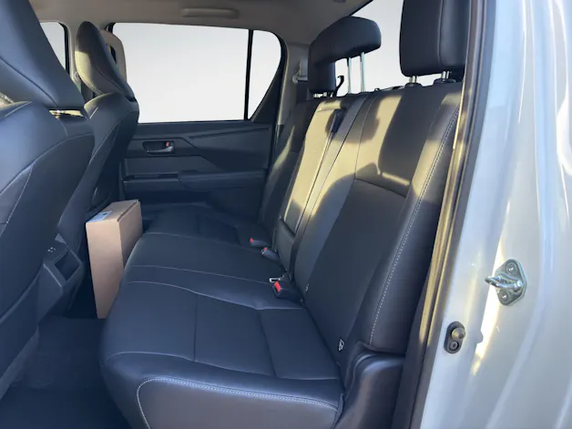 Toyota Hilux Double Cab.-Pick-up 59KWh Style