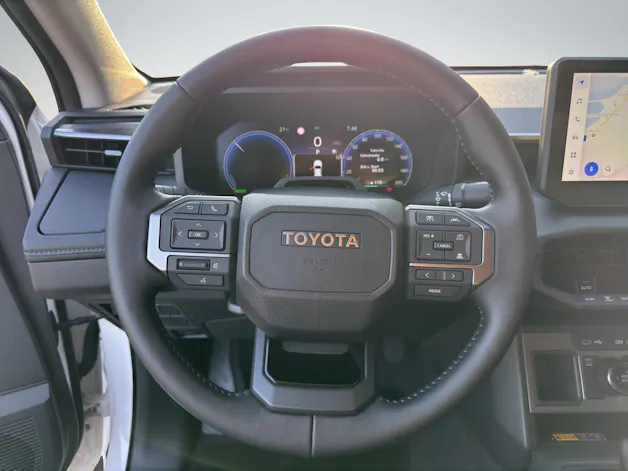 Toyota Hilux Double Cab.-Pick-up 59KWh Style