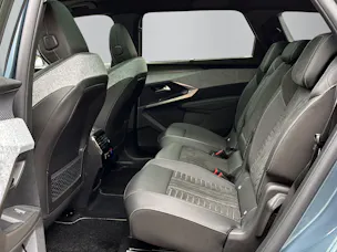 PEUGEOT 5008 1.6 PHEV 225 GT