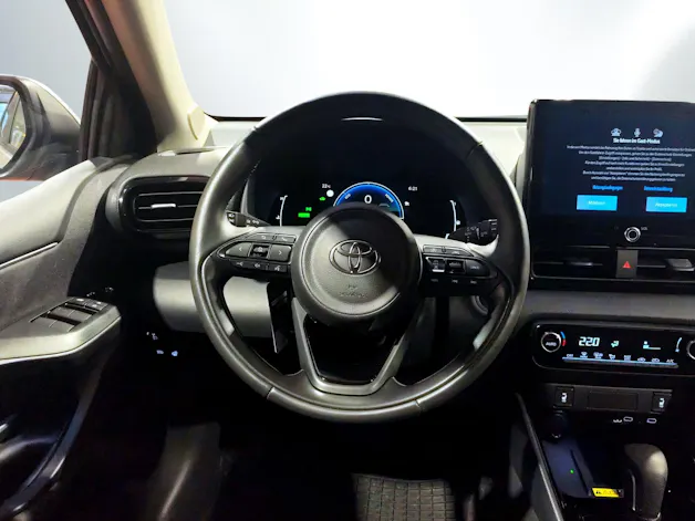 Toyota Yaris 1.5 VVT-i HSD Trend