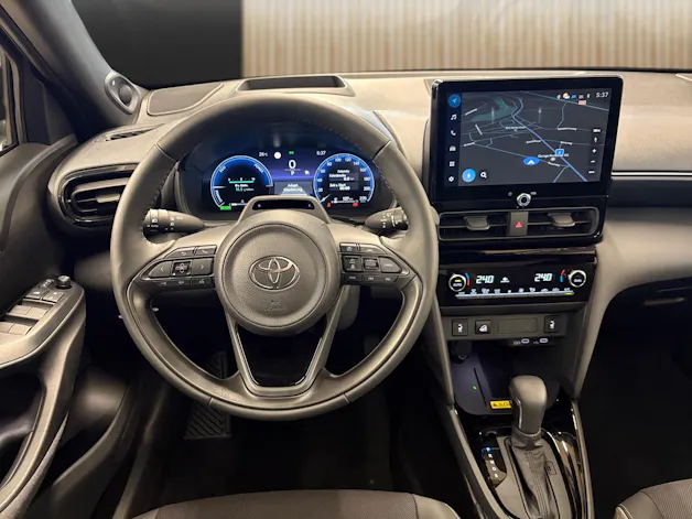 Toyota Yaris Cross 1.5 VVT-i HSD Premium AWD-i