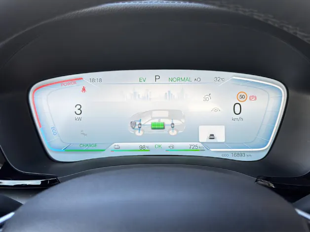 BYD Seal U DM-i Design AWD
