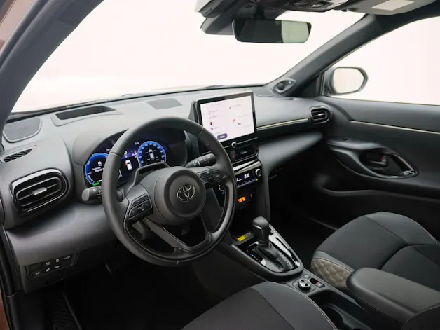 Toyota Yaris Cross 1.5 VVT-i HSD Premium AWD-i
