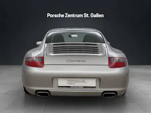 PORSCHE 911 Carrera