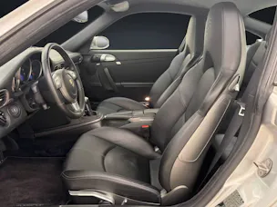PORSCHE 911 Carrera