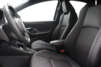 https://vehicle.imgix.net/4463363/8eb5962a-7a7a-44ca-885b-89e7c6bc0e3d.JPG