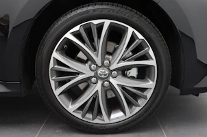Fahrzeugbild TOYOTA Yaris 1.5 VVT-i HSD Premium