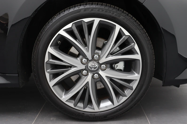 Fahrzeugbild TOYOTA YARIS