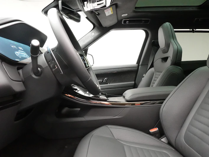 Fahrzeugbild LAND ROVER RANGE ROVER SPORT