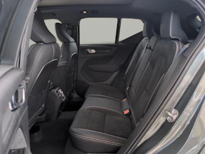 https://vehicle.imgix.net/4463408/06cb15da-10f5-4060-8f79-571eee88db69.jpg