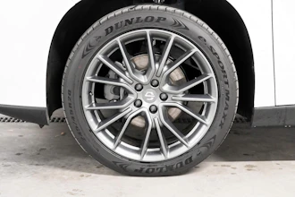 https://vehicle.imgix.net/4463422/04eb6d74-c475-40b7-9f4c-6807a32a1480.jpg