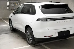 Leapmotor C10 EV AWD