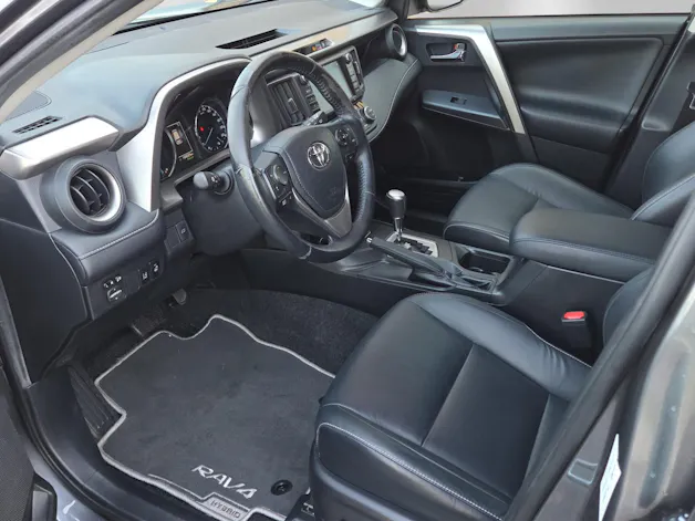 Toyota RAV4 2.5 HSD Sol Premium