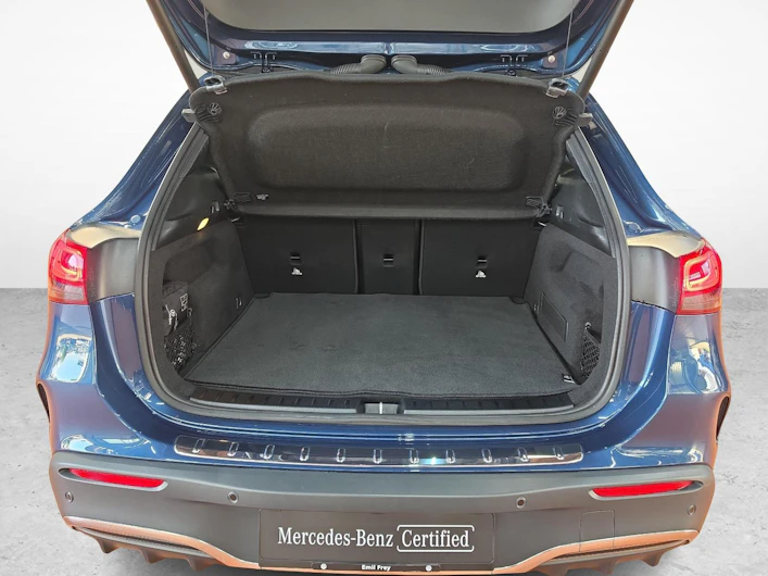image du véhicule MERCEDES-BENZ EQA 300