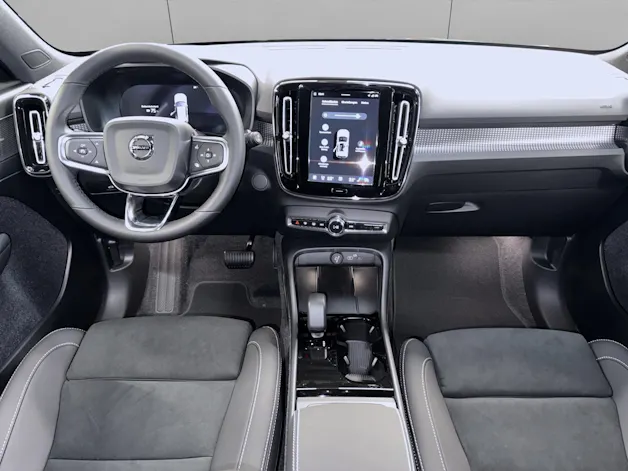 VOLVO EX40 Twin Plus AWD