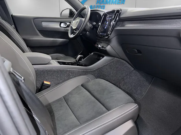 VOLVO EX40 Twin Plus AWD