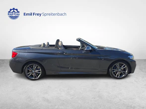 https://vehicle.imgix.net/4463517/28293bcc-70b5-4f79-9401-ec0aa01f8739.jpg