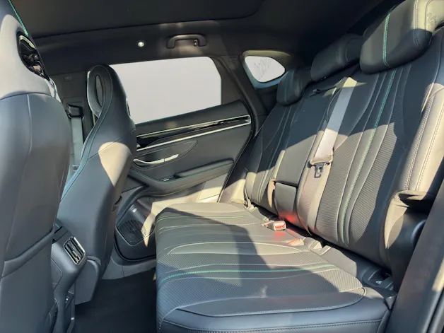 BYD Seal U DM-i Design AWD
