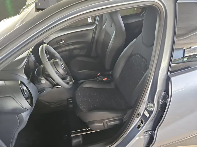 Toyota Aygo X 1.0 VVT-i Style