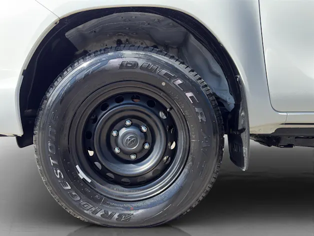 Toyota Hilux Double Cab.-Pick-up 2.4 D-4D 150 Comfort