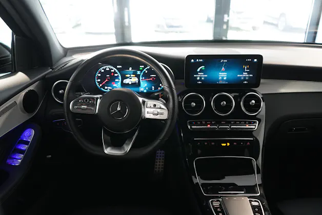 MERCEDES-BENZ GLC-Klasse X253 GLC 220 d AMG Line 4m