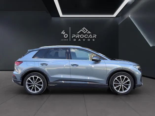 AUDI Q4 e-tron 50 quattro