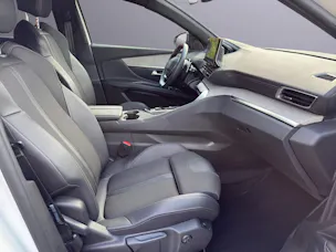 PEUGEOT 3008 1.6 Plug-in Hybrid GT