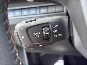 PEUGEOT 3008 1.6 Plug-in Hybrid GT