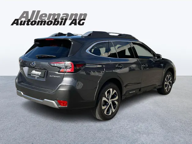 Subaru Outback 2.5i Luxury