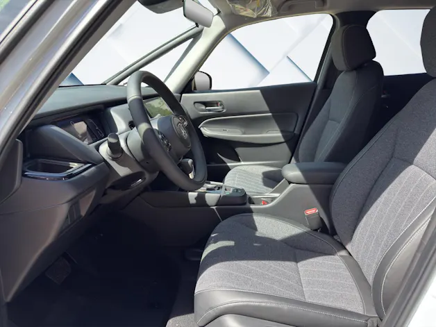 HONDA Jazz 1.5 i-MMD Advance, Leasing Aktion 1.9 %, inkl. GRATIS Winterräder in Wert von Fr. 1360.-