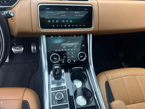 Fahrzeugbild LAND ROVER Range Rover Sport 2.0 P400e HSE Dynamic