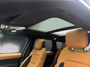 https://vehicle.imgix.net/4463661/ff3c15ed-8b6d-472e-a5d3-fcdb3158e442.jpg