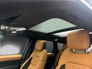 Fahrzeugbild LAND ROVER Range Rover Sport 2.0 P400e HSE Dynamic