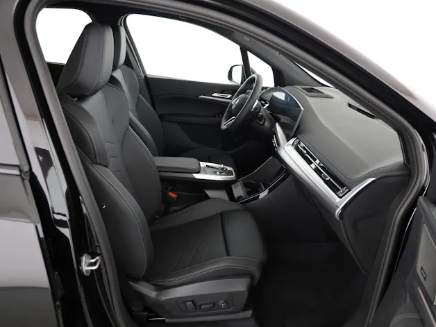 BMW 2er Reihe U06 Active Tourer 230e xDrive paddles