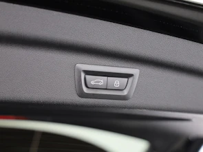 image du véhicule BMW 2er Reihe U06 Active Tourer 230e xDrive paddles