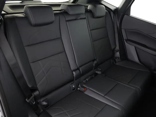 BMW 2er Reihe U06 Active Tourer 230e xDrive paddles