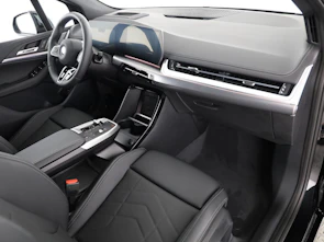 image du véhicule BMW 2er Reihe U06 Active Tourer 230e xDrive paddles